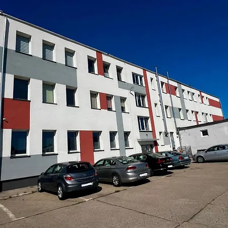 Towarowa 24 Ostello Świdnica