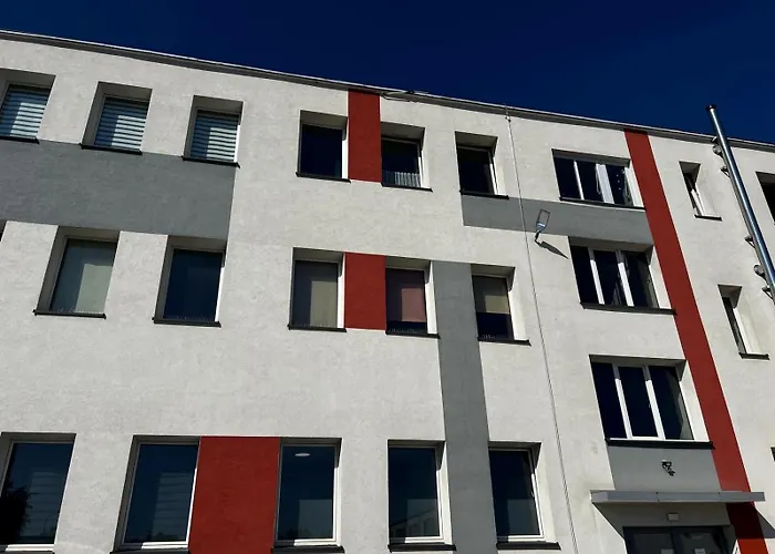 Hostal Towarowa 24 Świdnica