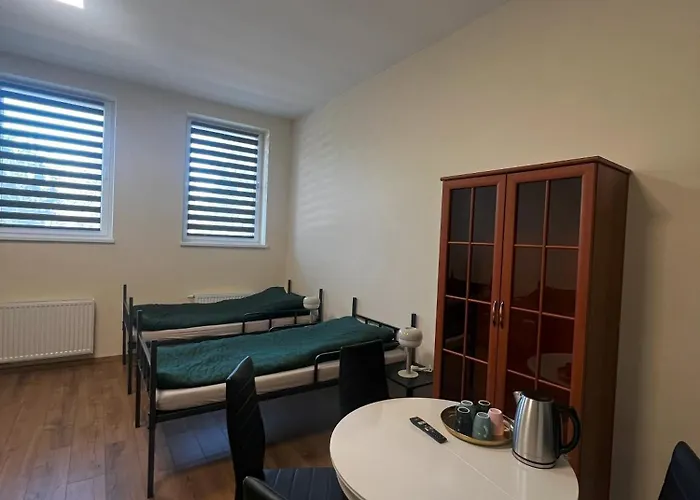 Towarowa 24 * Świdnica